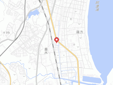 津グランドボウルの地図